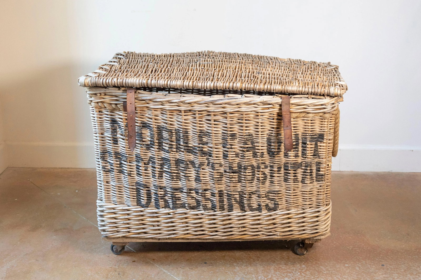 Early 20th Century English Wicker Laundry Basket on Wheels with Stenciled Labeli - 2