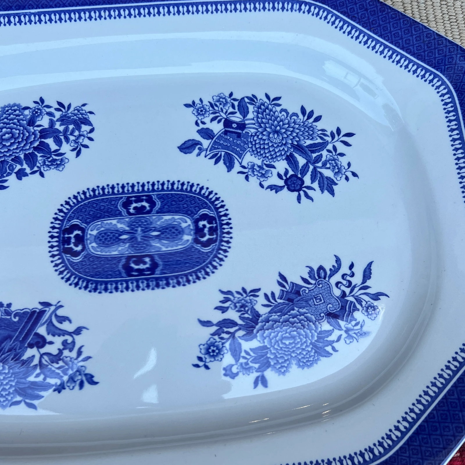 A Copeland Spode Fitzhugh Blue Platter Circa 1960's - 3