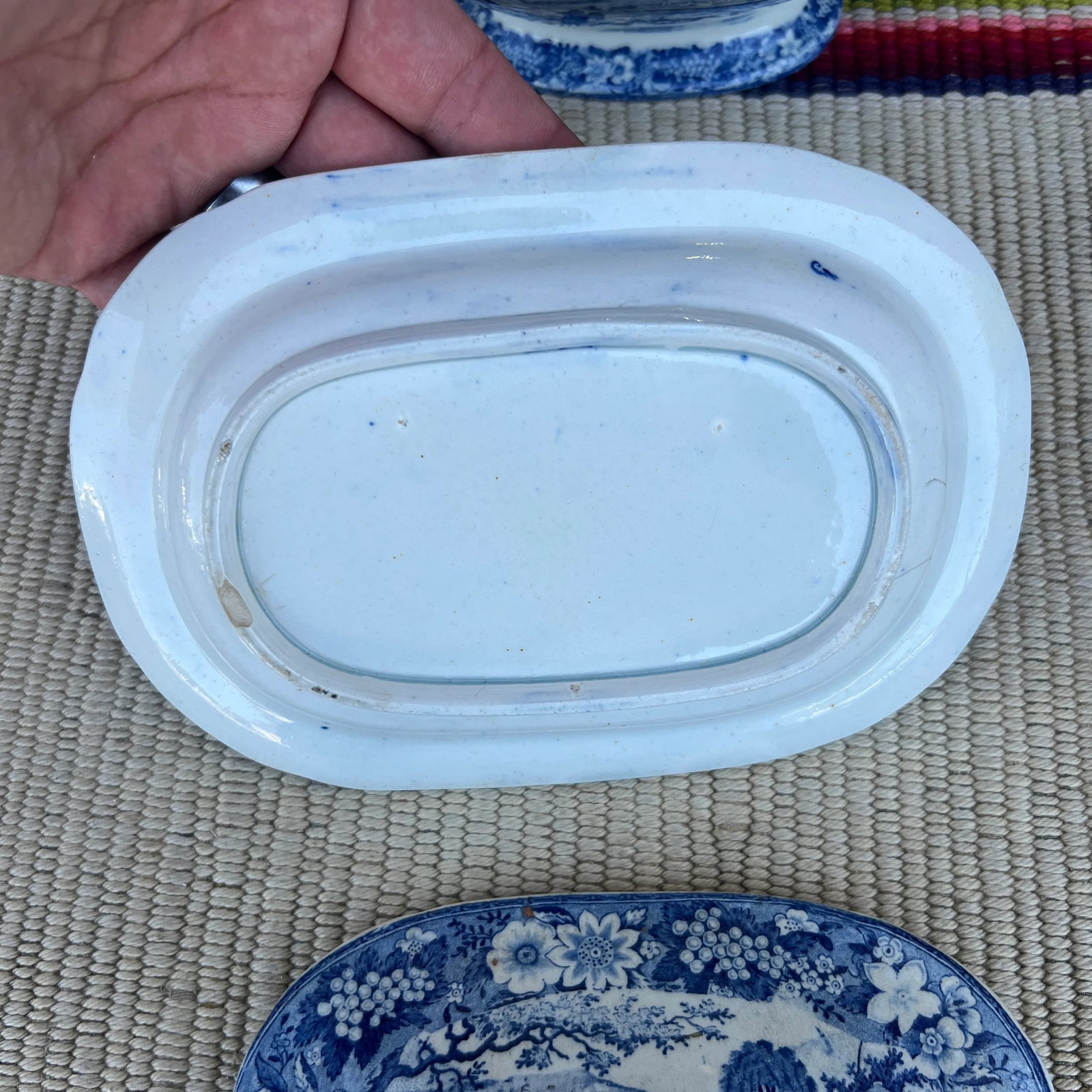A Antique Pearlware Blue Transfer Decorated Sauce Tureen W/Lid and Tray. Circa 1820's - 8
