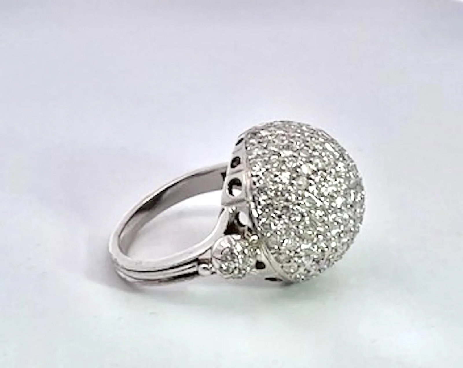 1990s 18k White Gold Diamond Boule Ring 3.95 Carats, Size 6.5 - 8