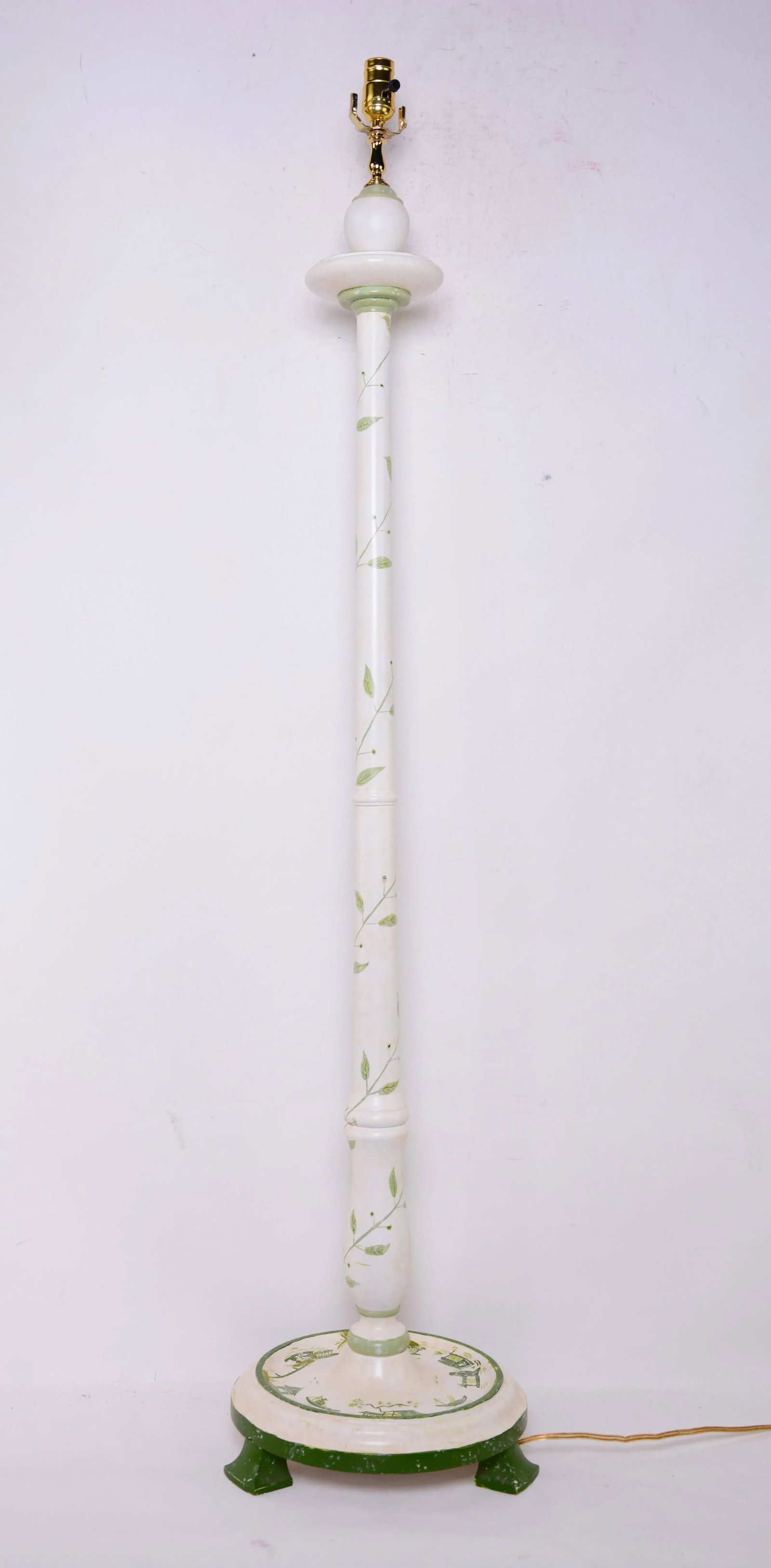 Vintage White Column Wood Hand-Painted Green Chinoiseries Floor Lamp - 6