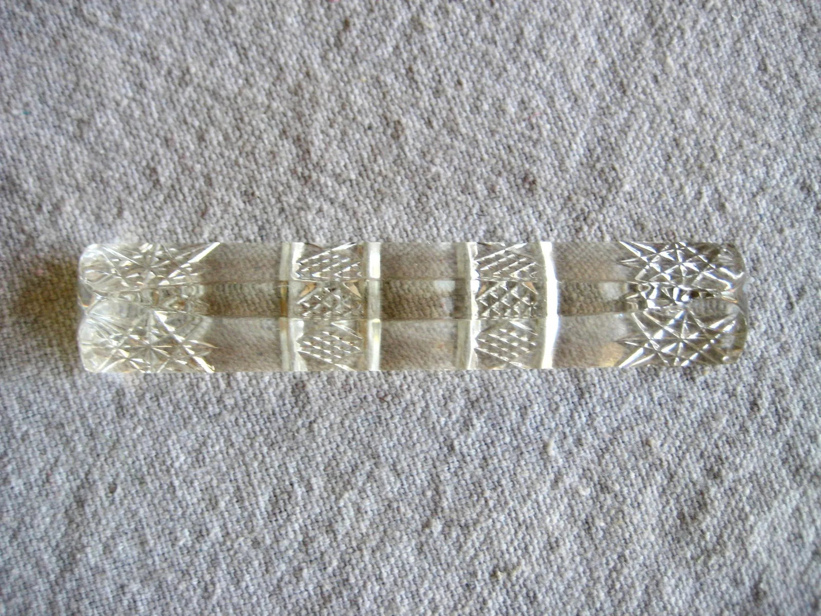 1960s French Cut Crystal Baccarat Style Knife Rest Set of Twelve - 5
