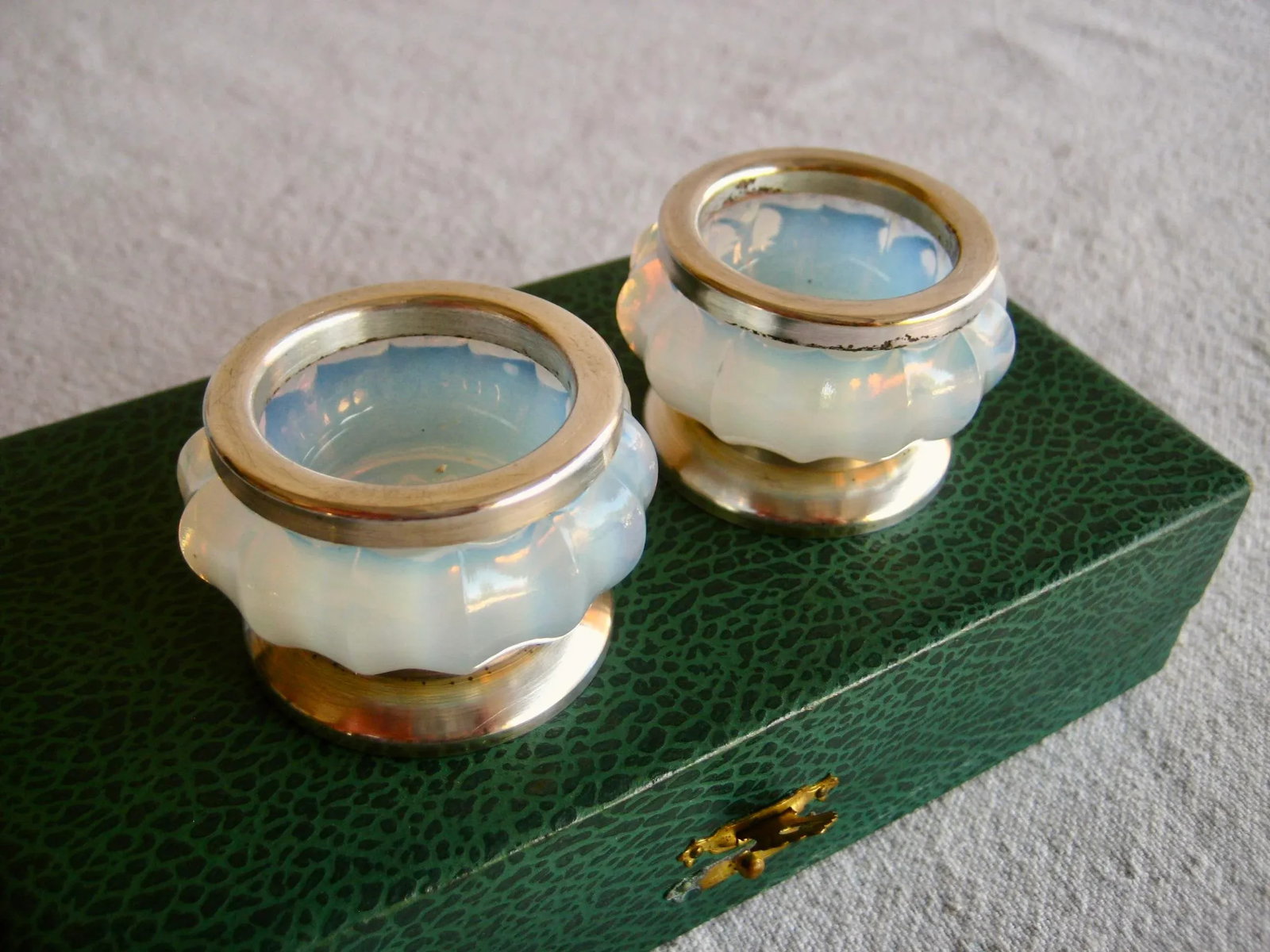 1930s French Art Deco Sabino Style Opulent Salt and Pepper Set in Original Box - 5