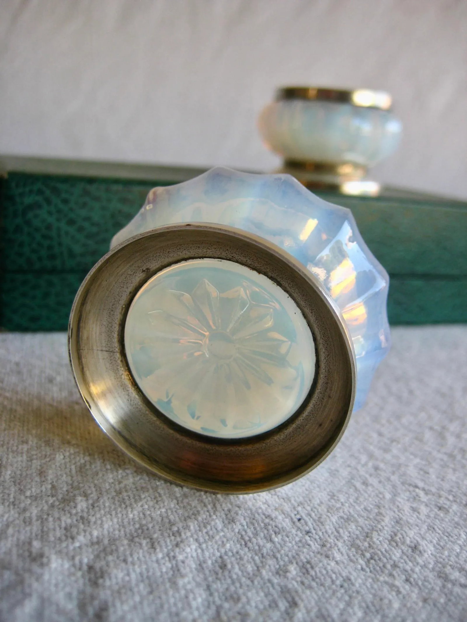 1930s French Art Deco Sabino Style Opulent Salt and Pepper Set in Original Box - 6
