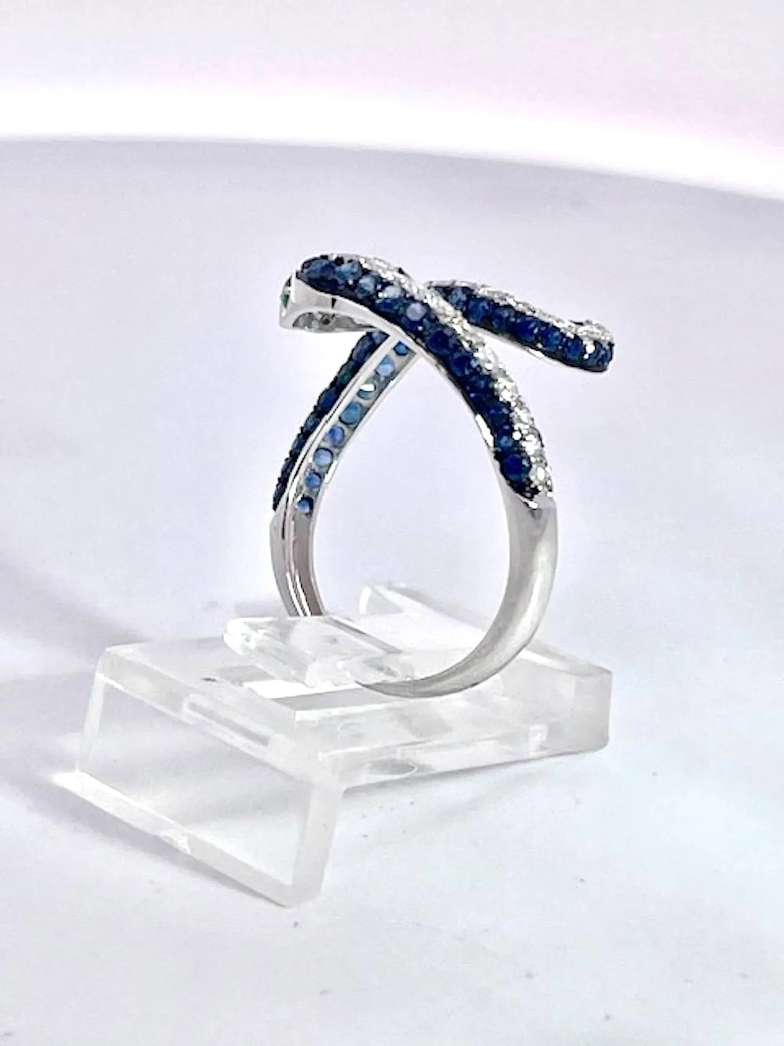 1990s Sapphire Diamond Snake Ring 18k, Size 6.5 - 7