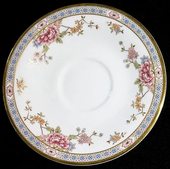 Royal Doulton China Canton Pattern - Service for 12 - 11