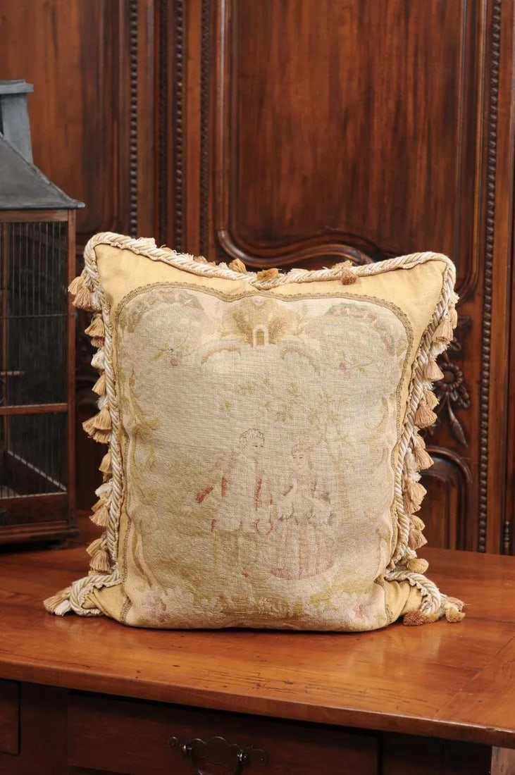 French 19th Century Needlepoint Tapestry Pillow Depicting Two Artistocrates - 2