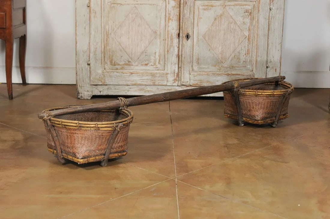 Far Eastern Early 20th Century Shoulder Yoke with Bamboo and Rattan Baskets - 3