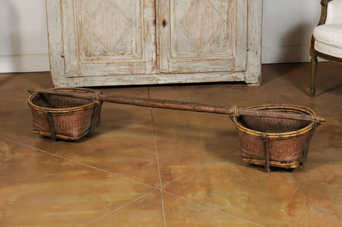 Far Eastern Early 20th Century Shoulder Yoke with Bamboo and Rattan Baskets - 8