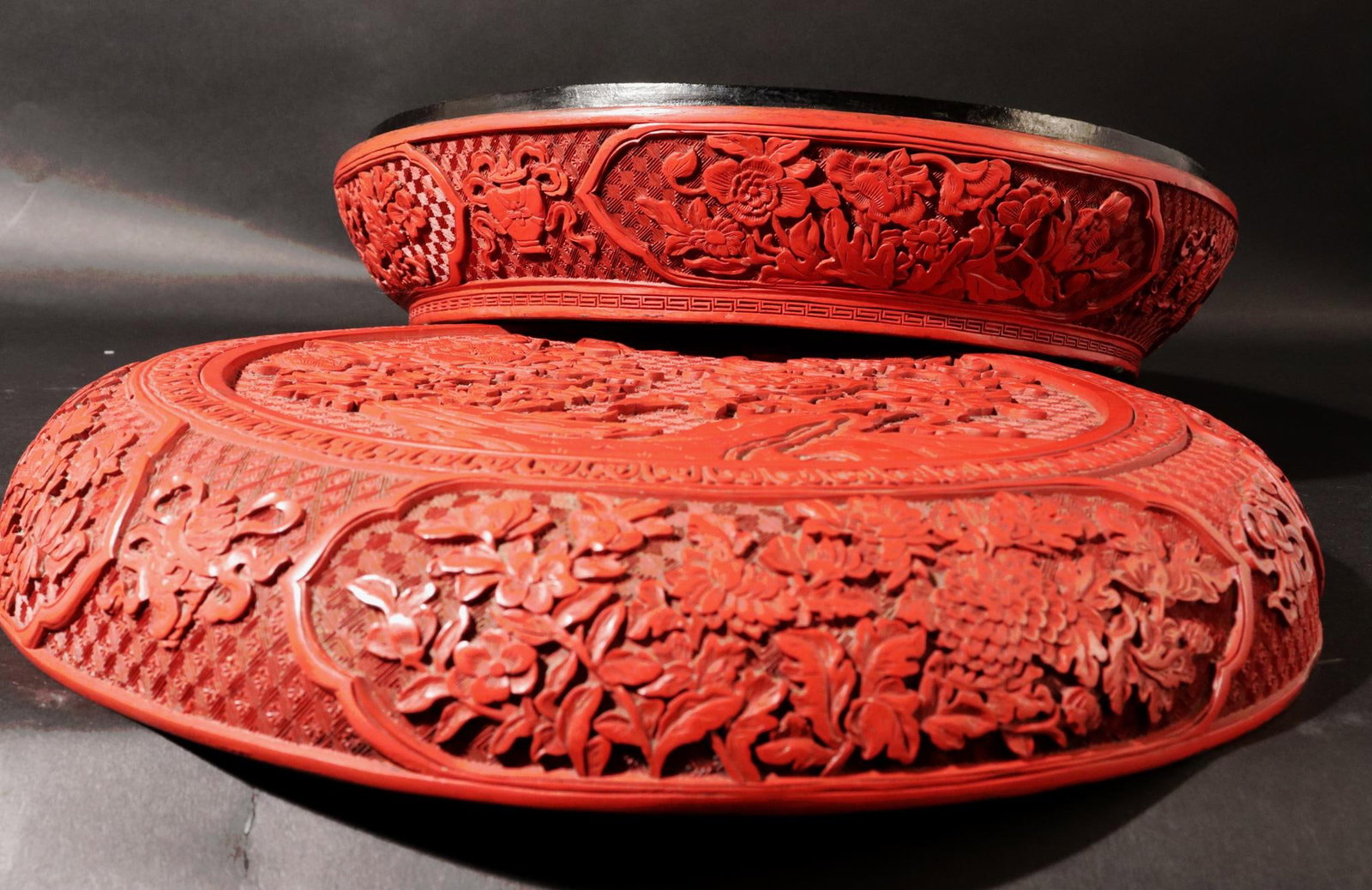 Chinese Carved Cinnabar Red Lacquer Circular Box and Cover - 10