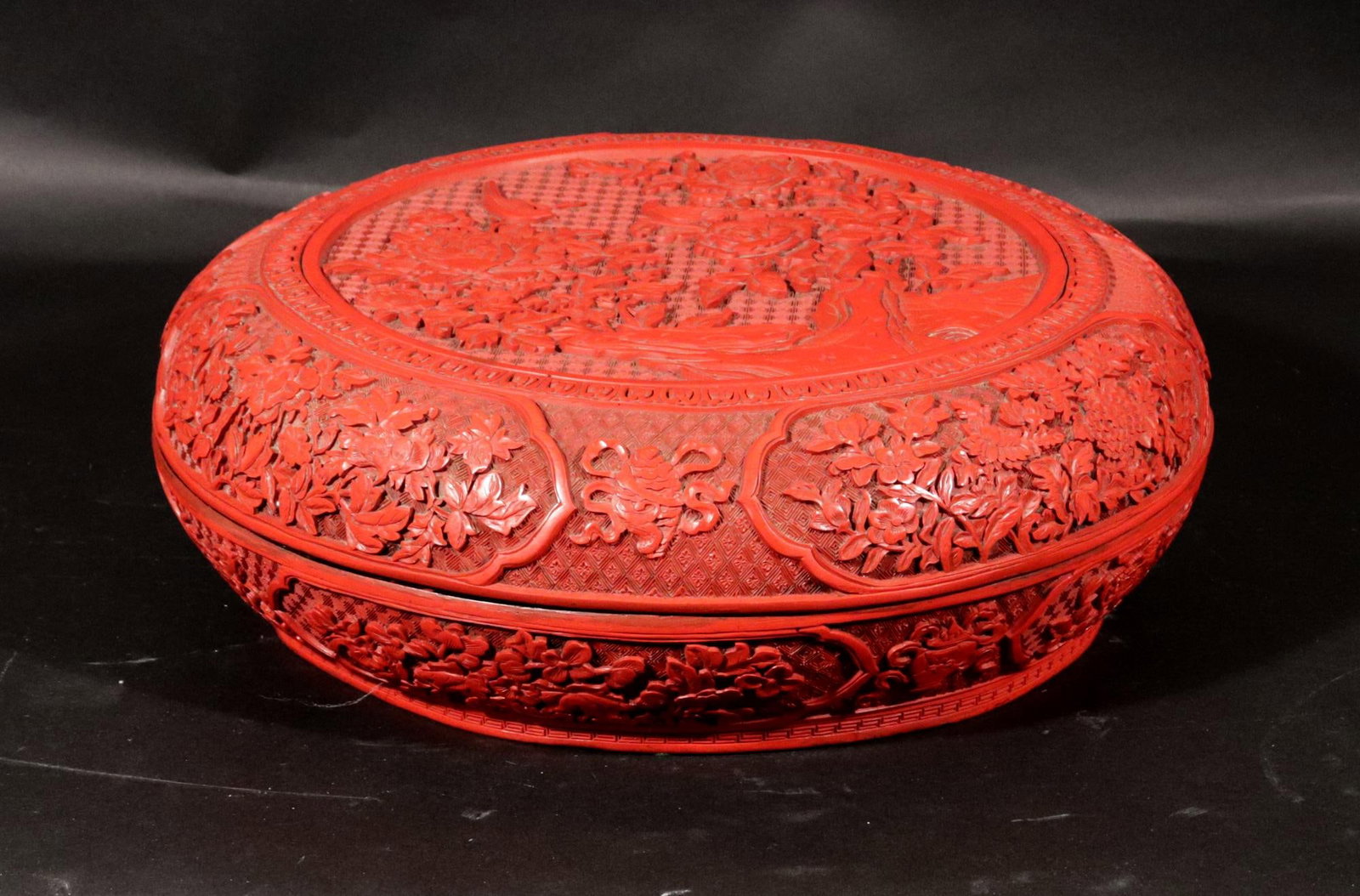 Chinese Carved Cinnabar Red Lacquer Circular Box and Cover - 2