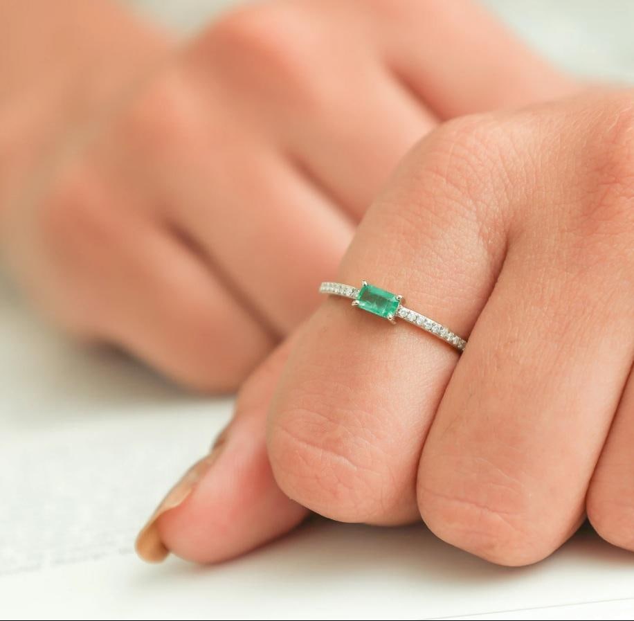 Natural 0.31 cts Zambian emerald & 0.14 cts diamond ring 14k gold - 14