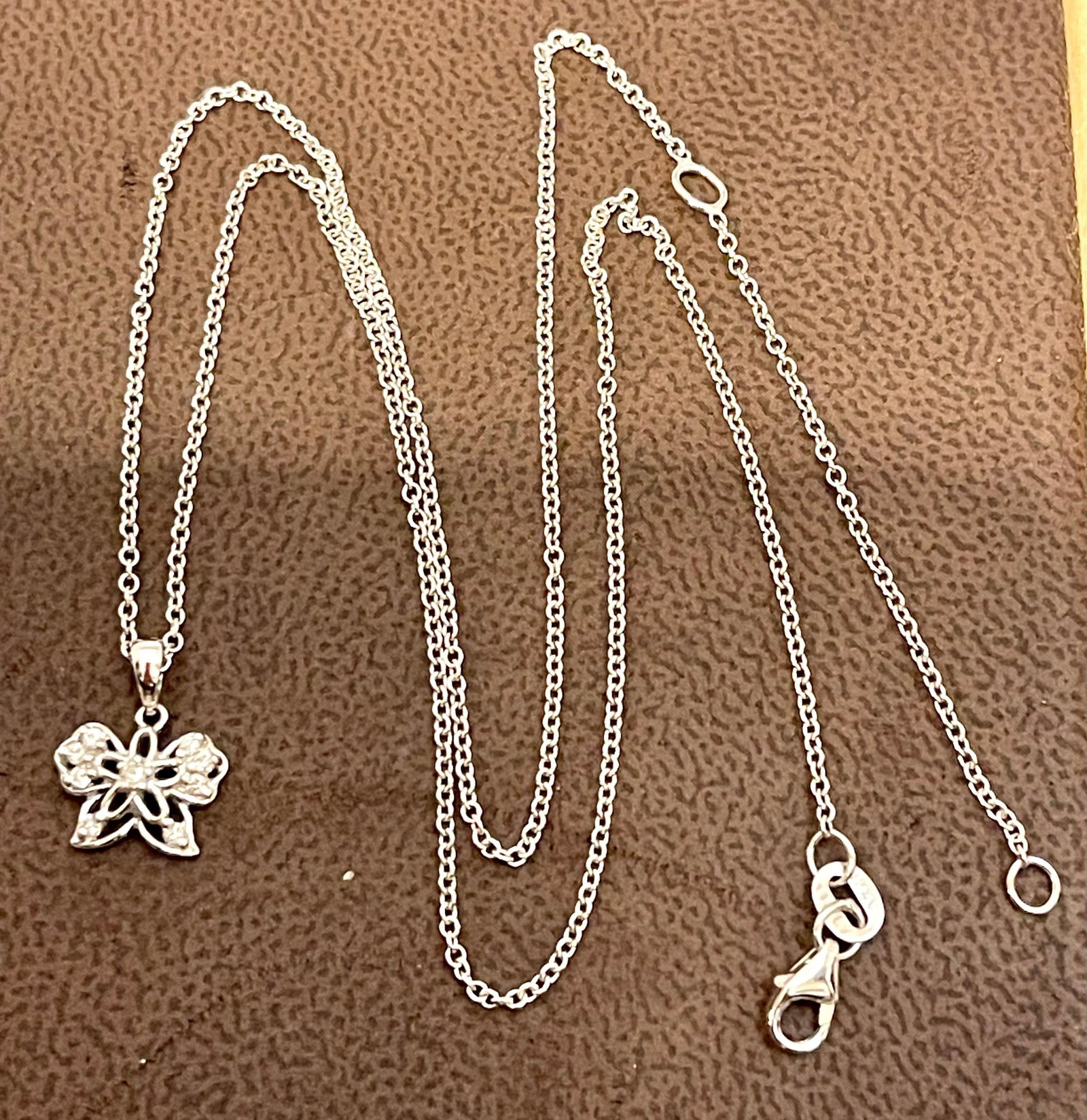 18 Karat Gold Butterfly Pendant with White Diamond & 14 Karat White Gold Chain - 17