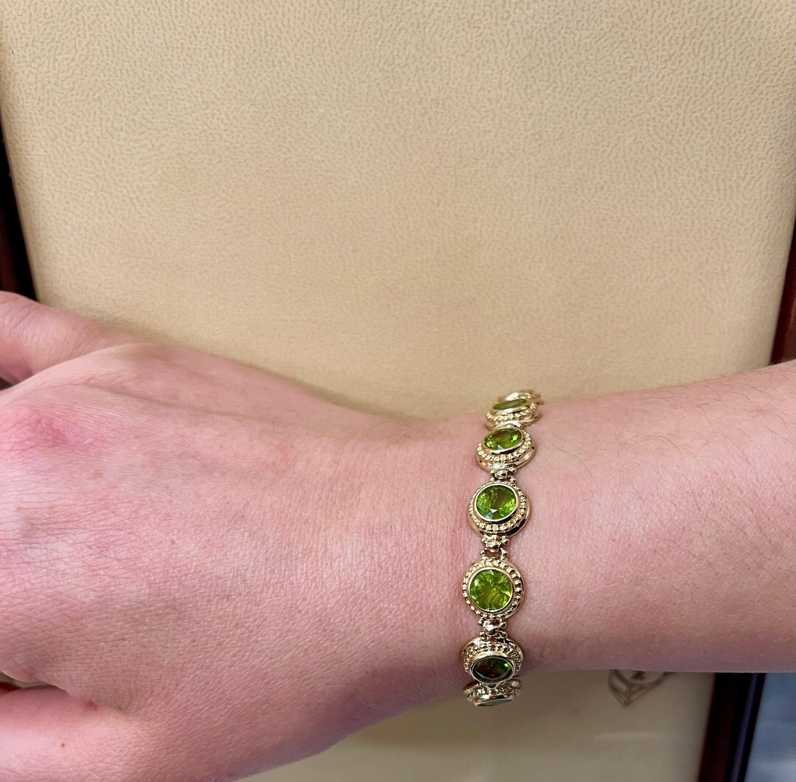 16 Carat Genuine Natural Peridot Tennis Bracelet 14 Karat Yellow Gold 16 Gram - 10