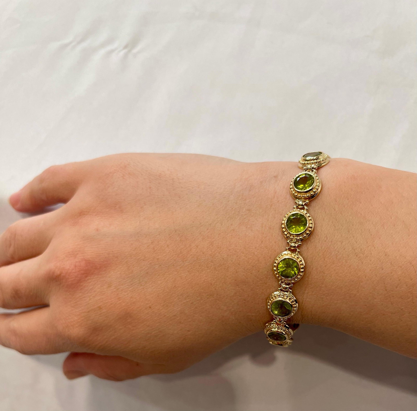 16 Carat Genuine Natural Peridot Tennis Bracelet 14 Karat Yellow Gold 16 Gram - 8