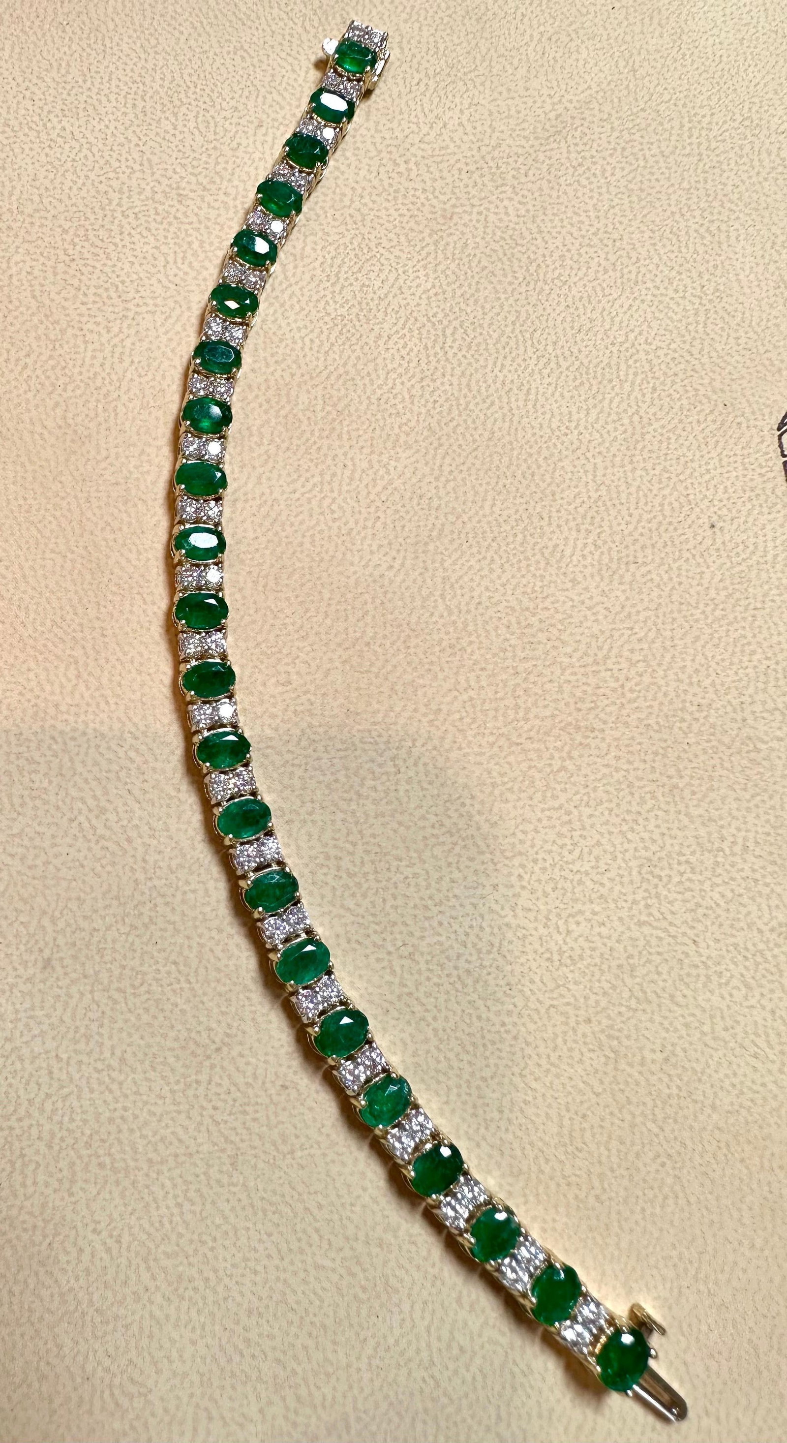 12 Carat Natural Emerald & 2.8 Carat Diamond Tennis Bracelet 14 Kt Yellow Gold - 7