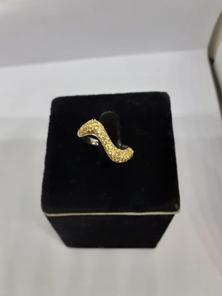 Natural Yellow Sapphire with 1.39 Carat in 18k Gold - 5