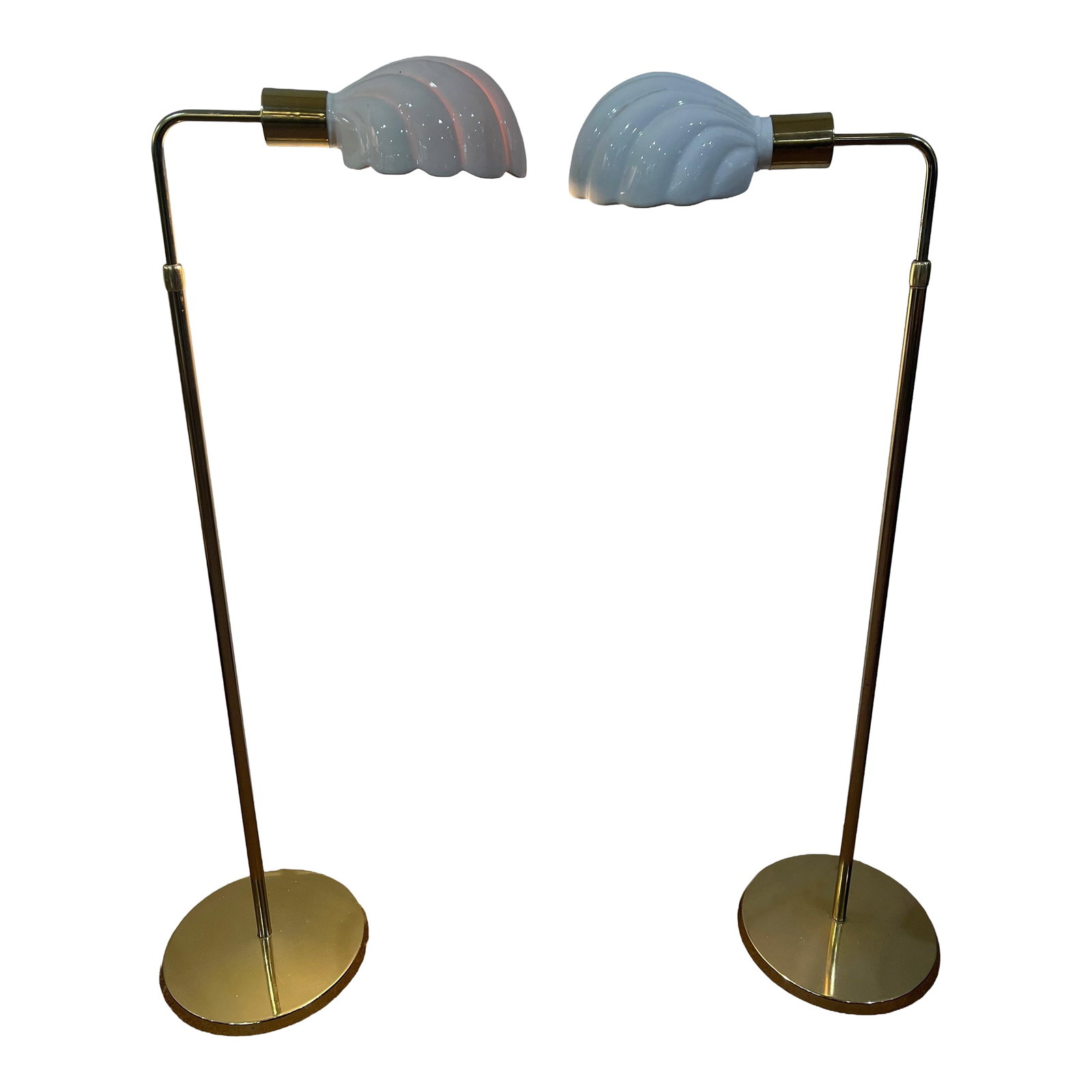 1970s Italian Ceramic Clam Shell Shade Tommaso Barbi Adjustable Brass Floor Lamp Set: Gorgeous Italian pair of ceramic clamshell reading floor lamps Adjustable height In good condition With slight tarnish on the upper adjustable arm, please see pictures Modern Adjustable Floor, Tommaso