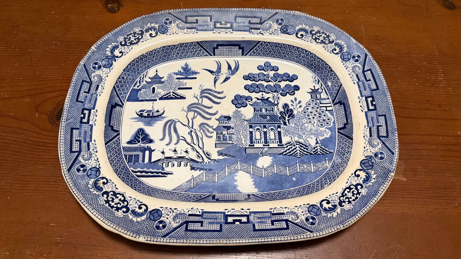 Antique Staffordshire Blue Willow Transfer Ironstone Oval Platter, Circa 1860s - 12