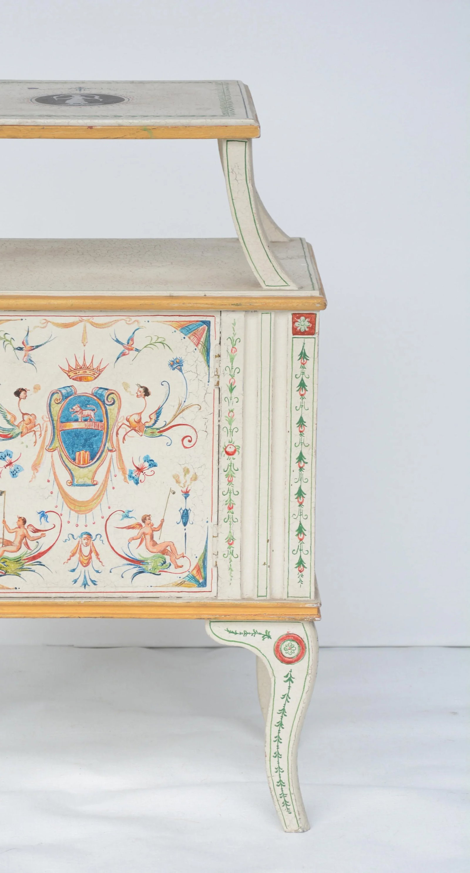 Vintage Hand-Painted British Style Pattern Side Table - 3