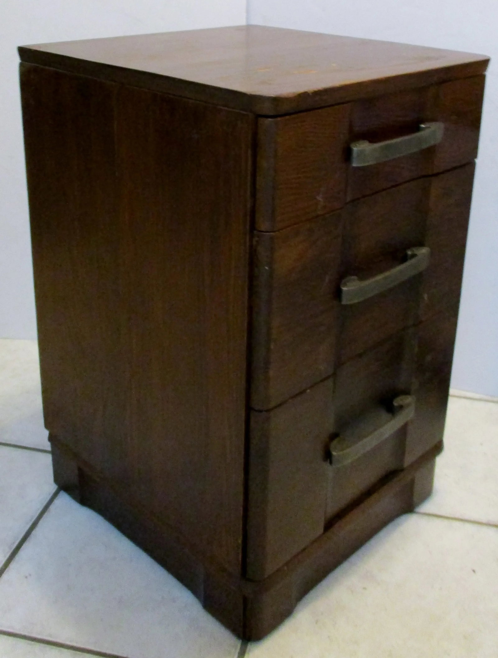 1950s Robsjohn-Gibbings Style Mid-Century Modern Walnut 3-Drawer Nightstand - 7