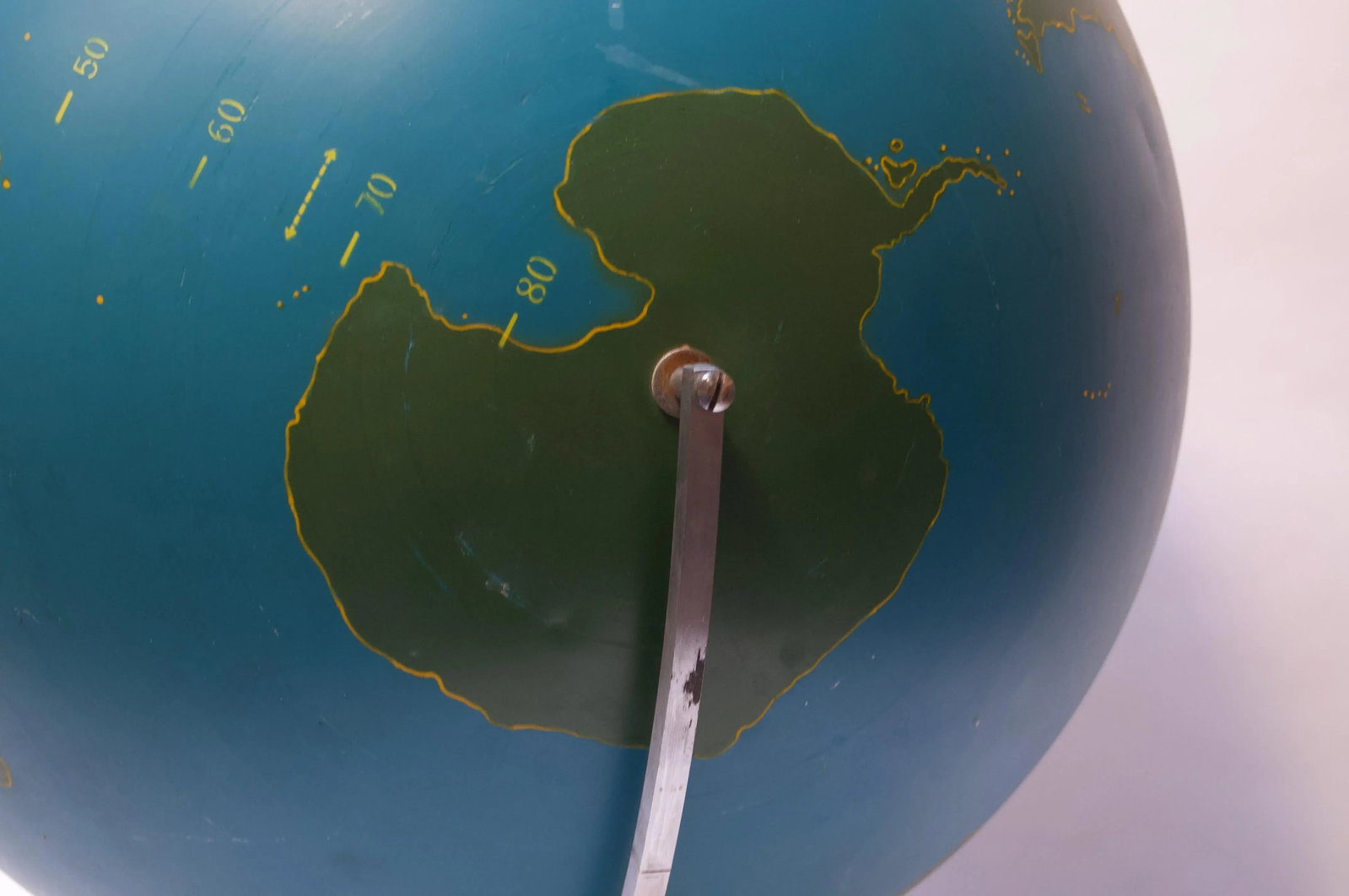 Large-Scale Vintage Military Globe / Activity Globe by a.j. Nystrom - 12