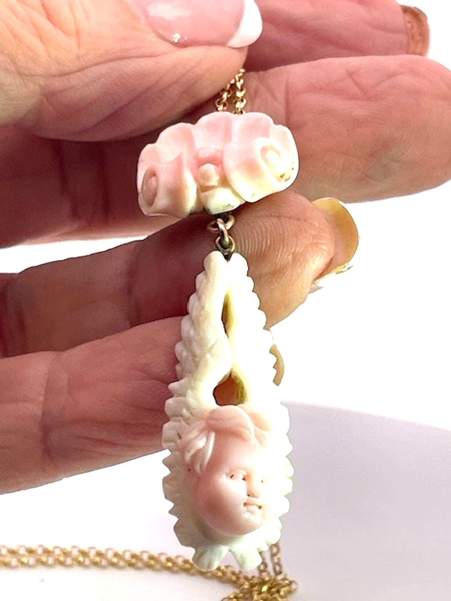1930s Conch Shell Carved Pendant - 3