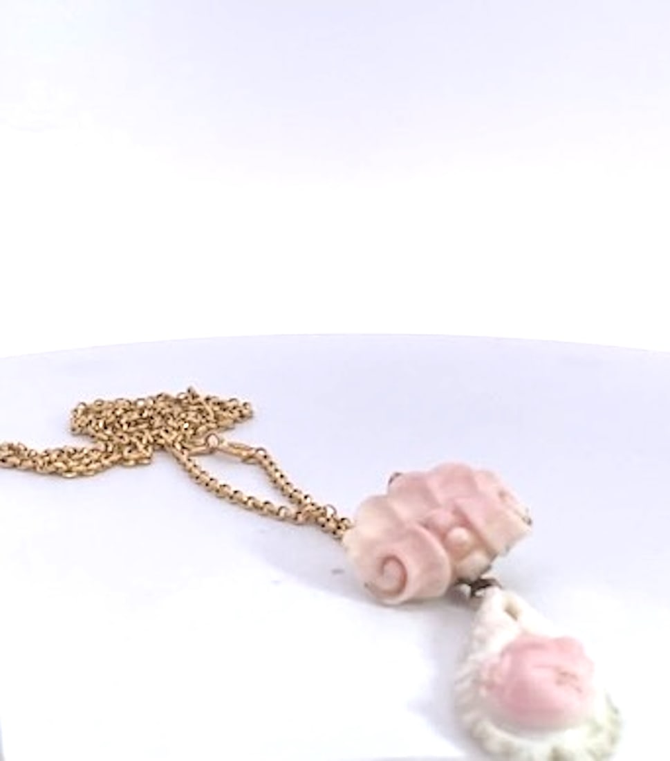 1930s Conch Shell Carved Pendant - 4