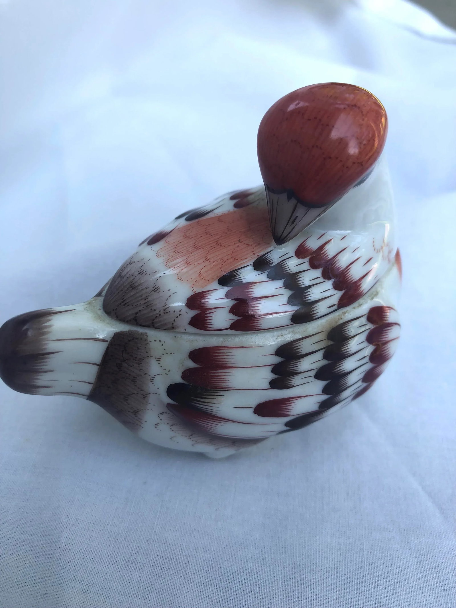 1960s Hand Painted Herend Preening Bird Porcelain Trinket Box - 5