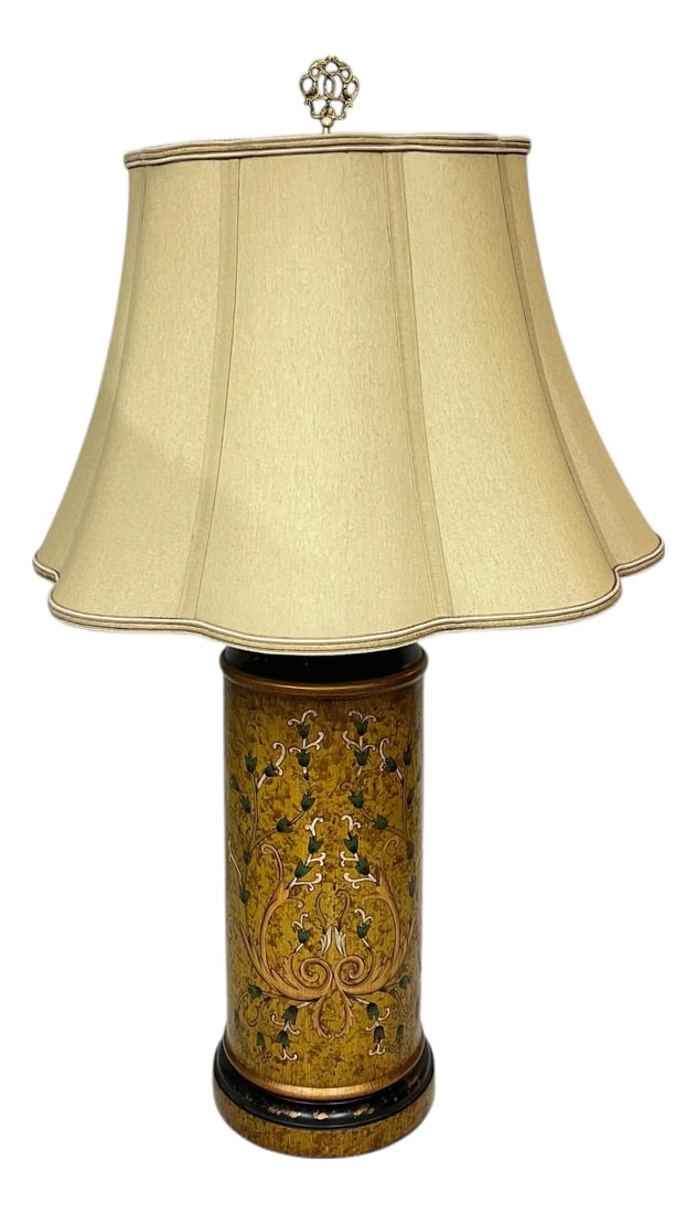 Vintage Wildwood Hand Painted Italian Toile Design Lamp, Original Scalloped Edge Shade: Vintage Wildwood hand painted Italian toile design lamp. Lovely design in golds and greens. Measures 7.5" diameter x (including finial) 28" h. Shade measures 16.5" diameter bottom x 9.5" diameter top 