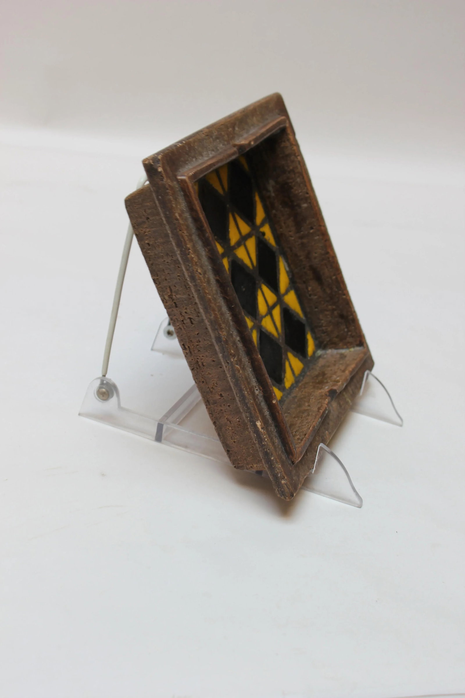 Italian Modern Ceramic Ashtray With Diamond Motif Designed by Aldo Londi for Bitossi - 3