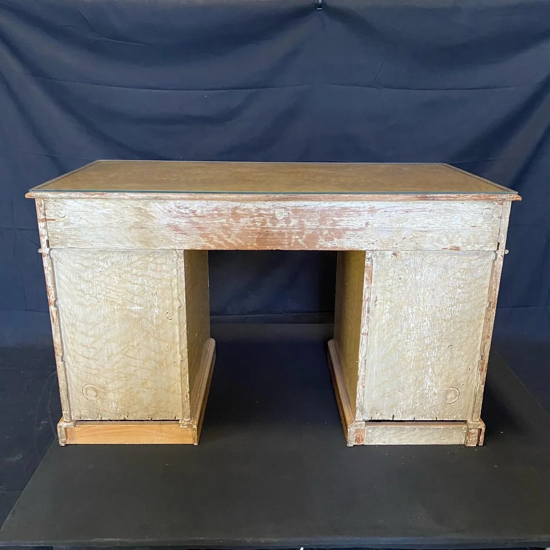 English 19th Century Faux Painted Marbleized Pedestal Writing Desk - 12