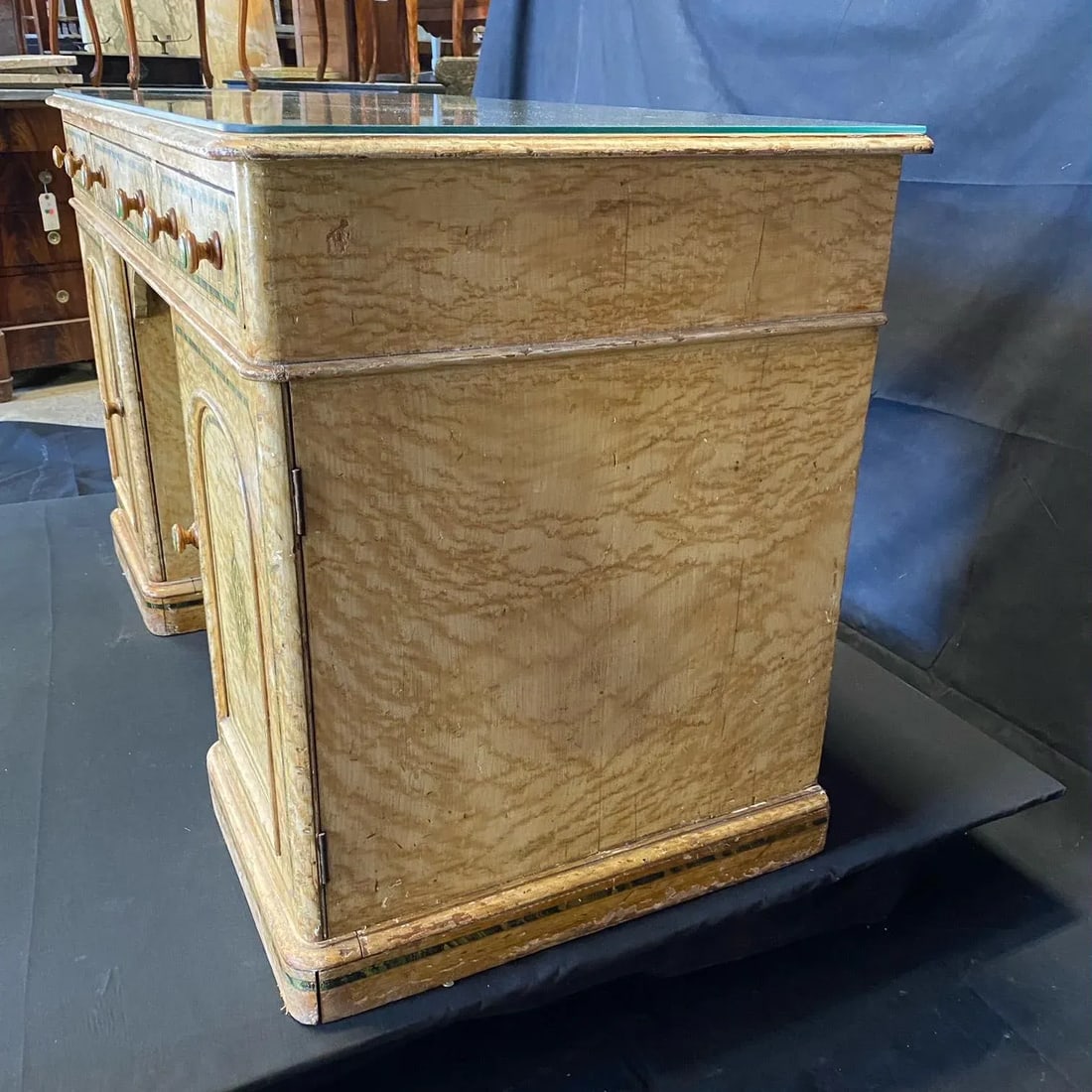 English 19th Century Faux Painted Marbleized Pedestal Writing Desk - 8