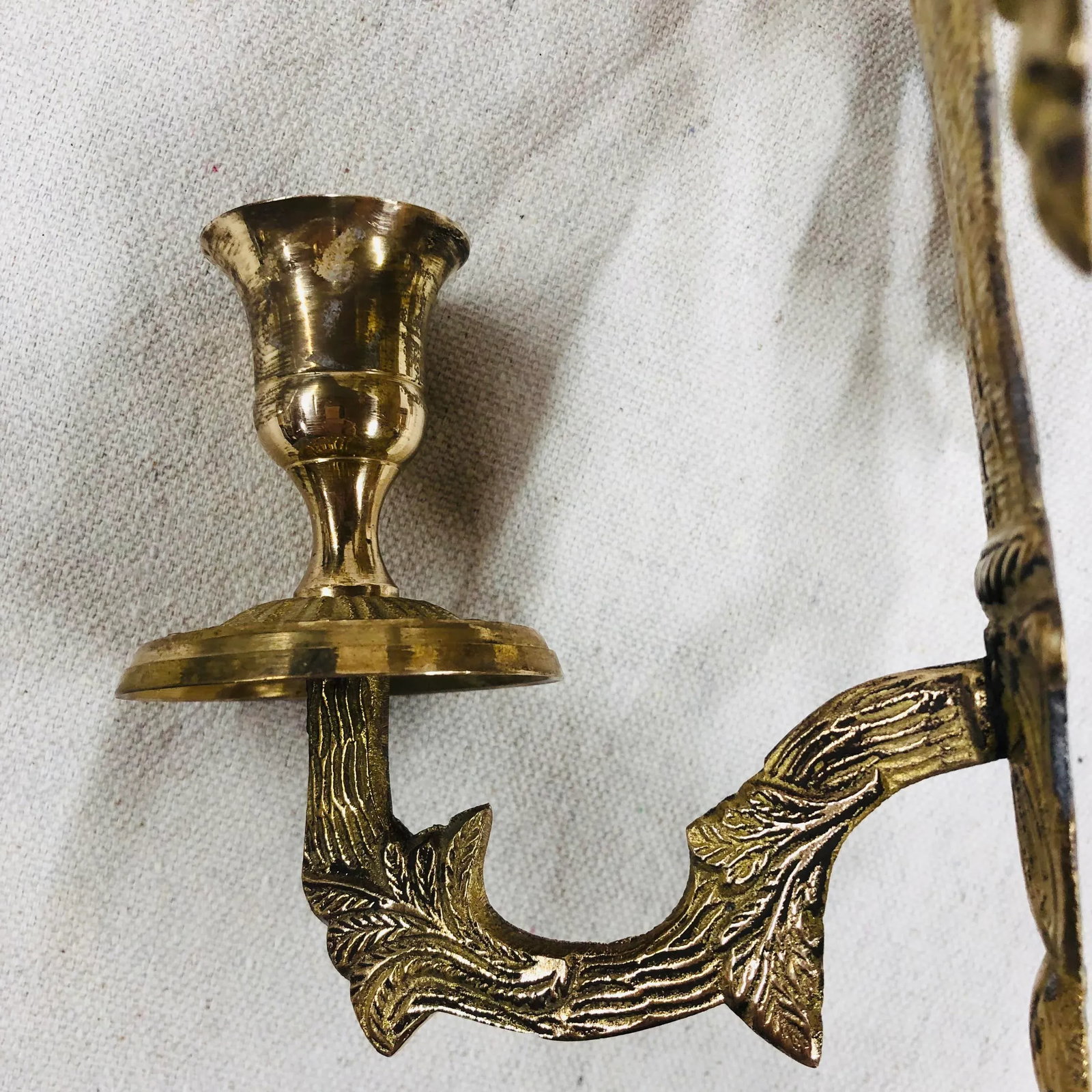Vintage French Style Brass Wall Sconces of Baskets and Flower Garlands - a Pair - 8