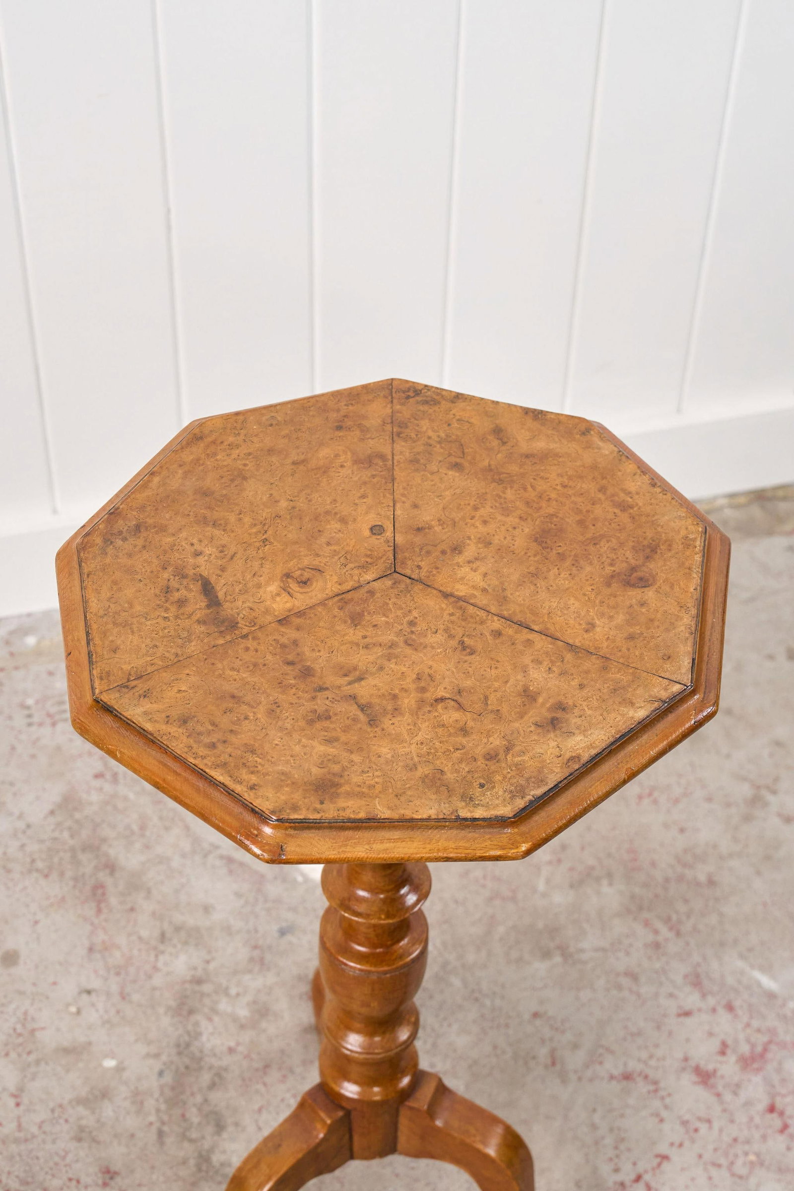 Late 19th Century Burl Maple Octagon Table - 3