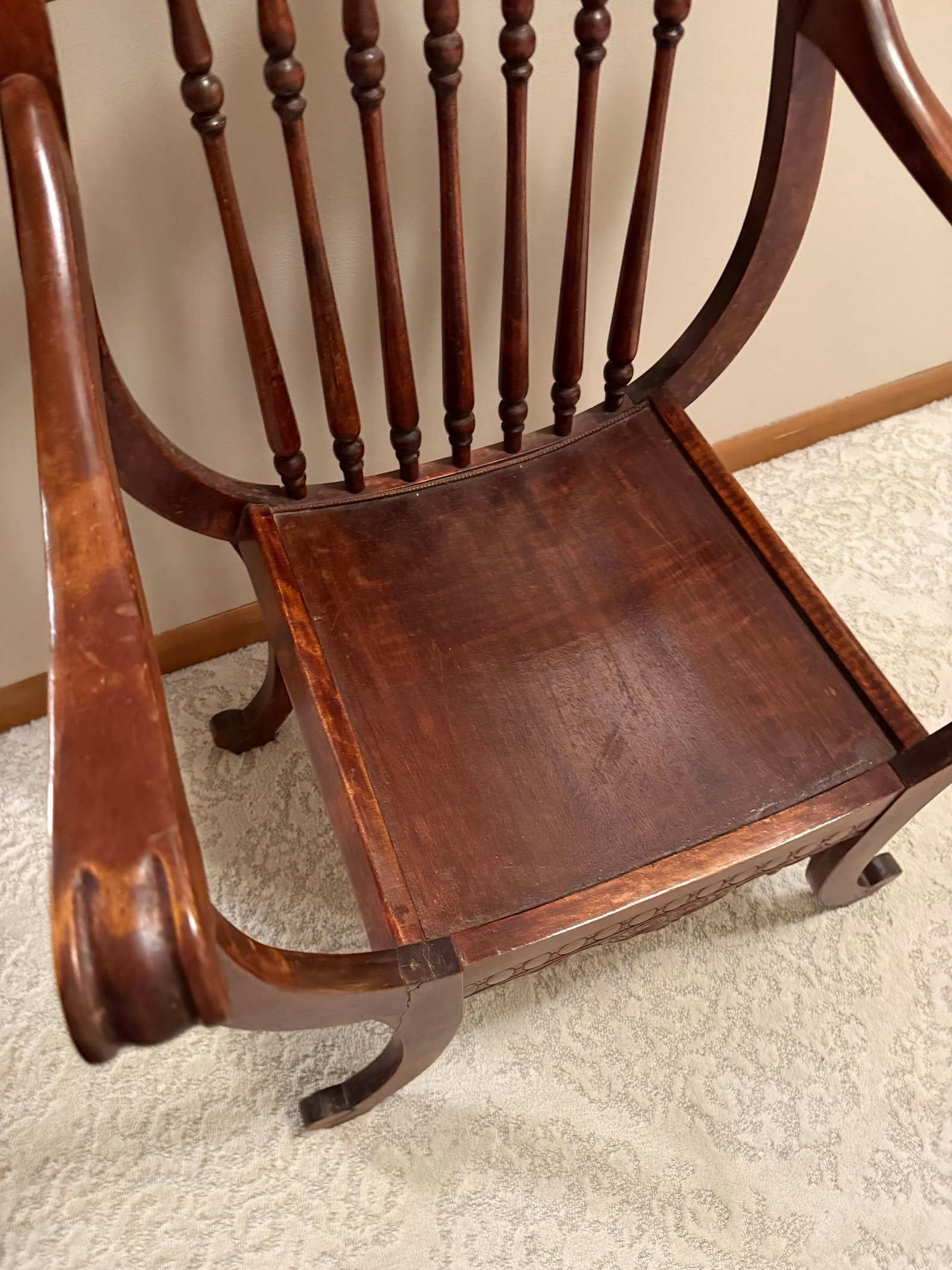 19th Century Regency Klismos-Style Mahogany Armchair - 5