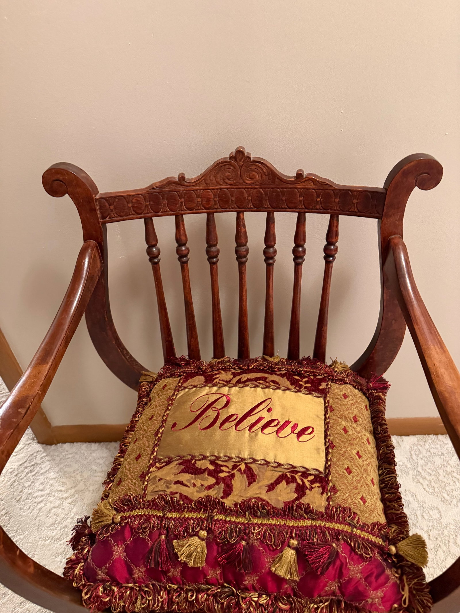 19th Century Regency Klismos-Style Mahogany Armchair - 9