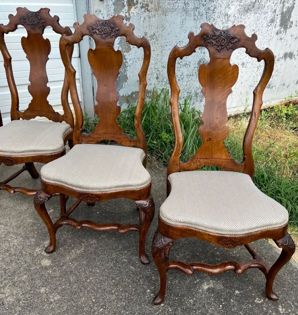 Fine Set of 10 Early 18th Century Italian Dining Chairs - 2