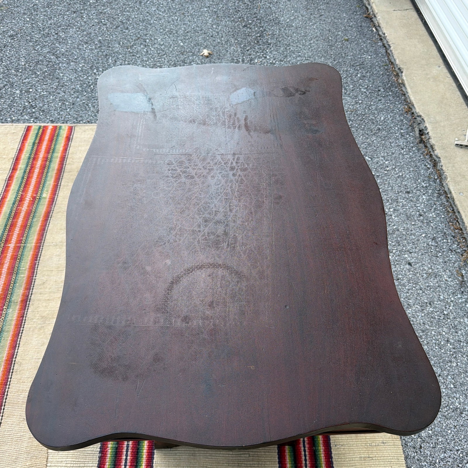 Antique American Victorian-Empire Mahogany Parlour Table, Circa 1840s - 10