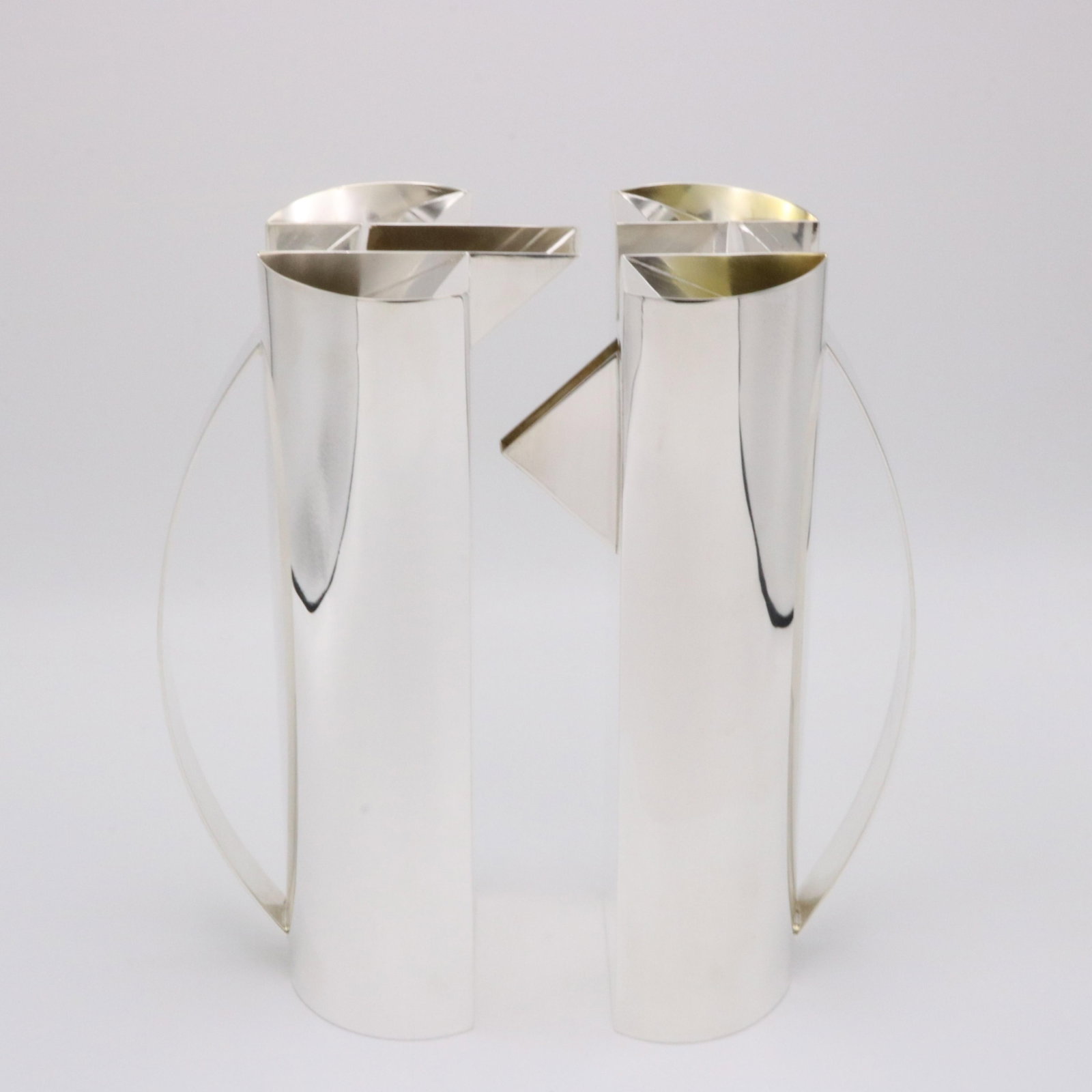 1980s Pair of Sterling Silver Interlocking Carafes - 9
