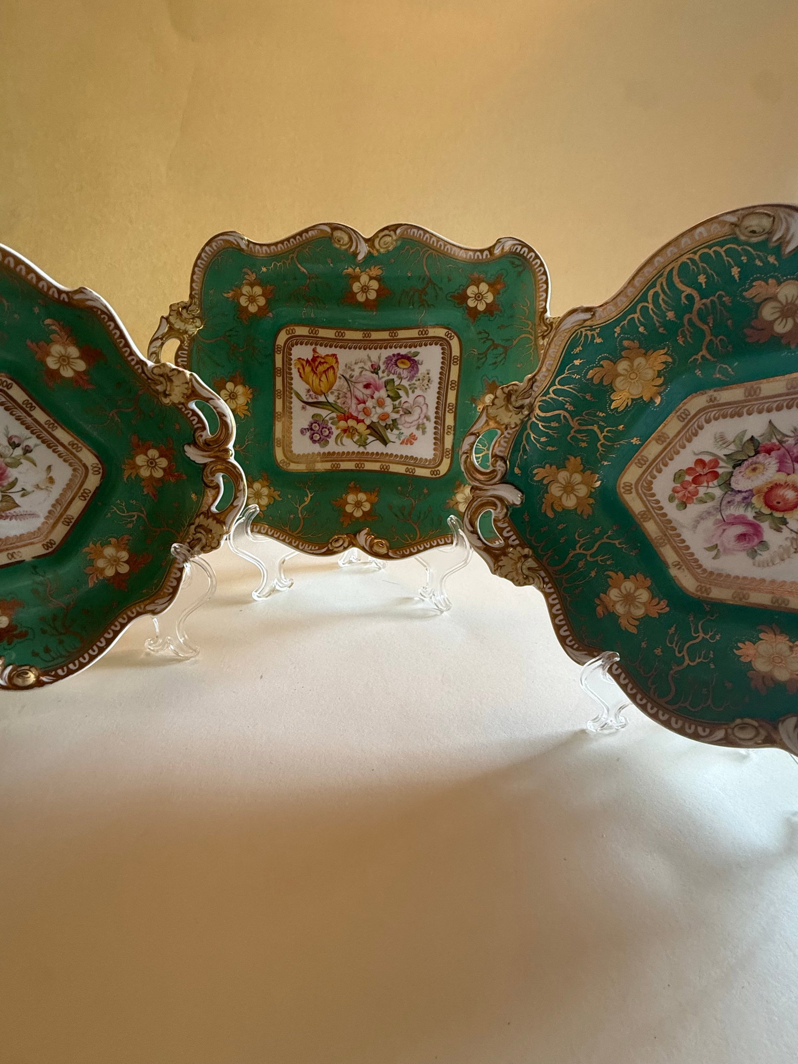 Antique Coalport Apple-Green & Gilt Porcelain Dessert Dishes, Set of 3 or Antique Coalport Hand-Pain - 7