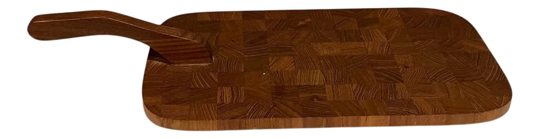 1960s Teakwood Hostess Serving Tray Charcuterie Denmark: AMBIANIC presents Modern Staved Teak Wood Hostess Serving Charcuterie Tray Cheese Cutting Board with Handle from Denmark 1960s Unmarked. In the style of Dansk and Jens Quistgaard. 14.5 l x 6.25 w x