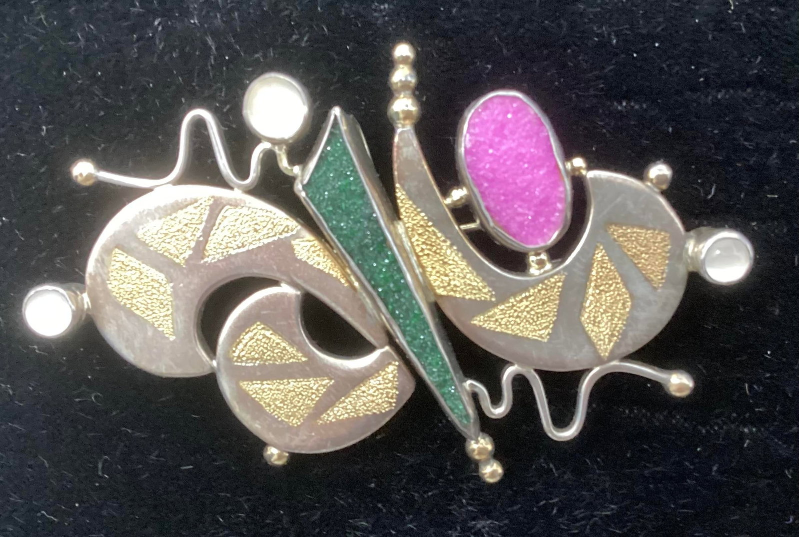 Mid 20th Century Tricia Young Sterling, 18k Gold, Druzy Quartz, and Moonstone Pin/Pendant and Earrin - 3