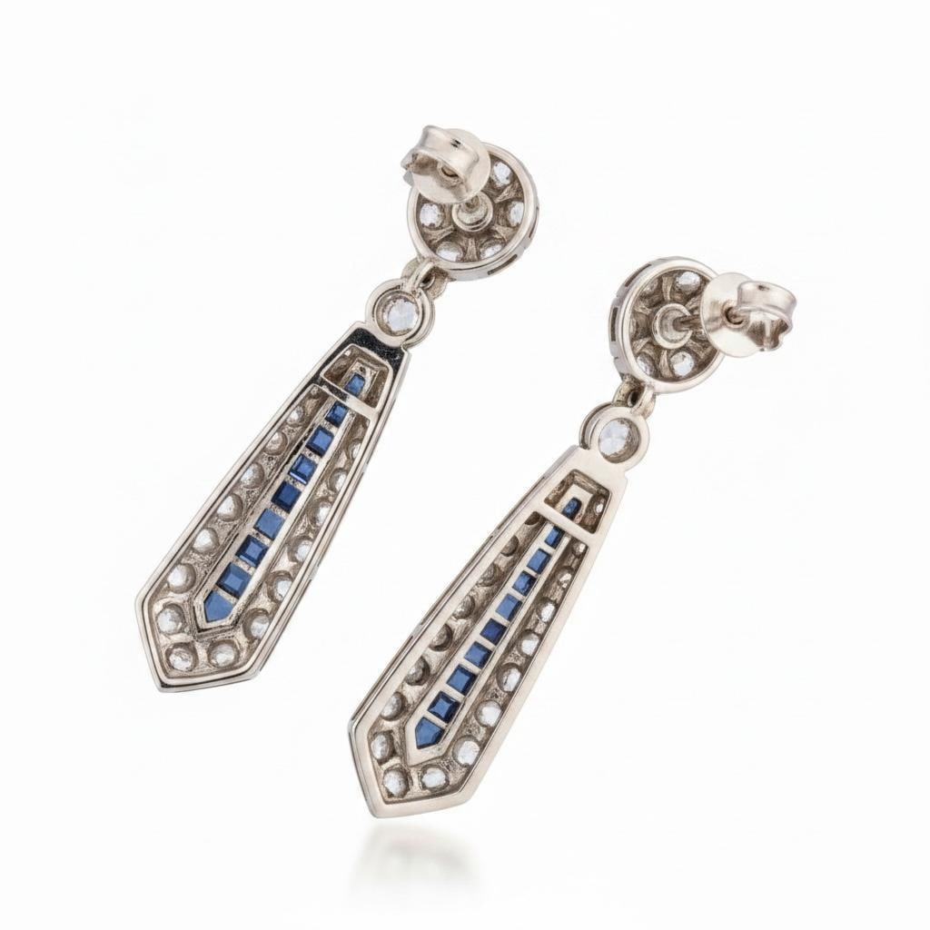 Mid 20th Century Pair of 18k Diamond & Sapphire Earrings - 4