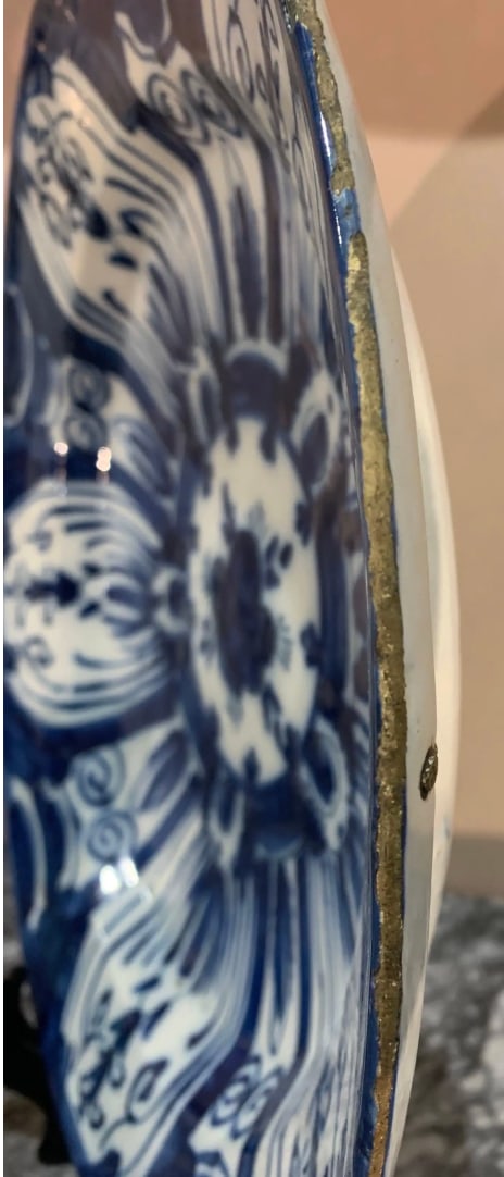 18th Century Hand Painted Dutch Delft Platter - 5