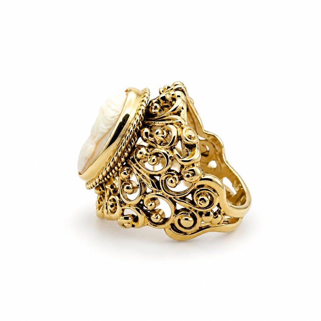 14k Yellow Gold Italian Cameo Ring, Early 20th Century, Size 6 - 4