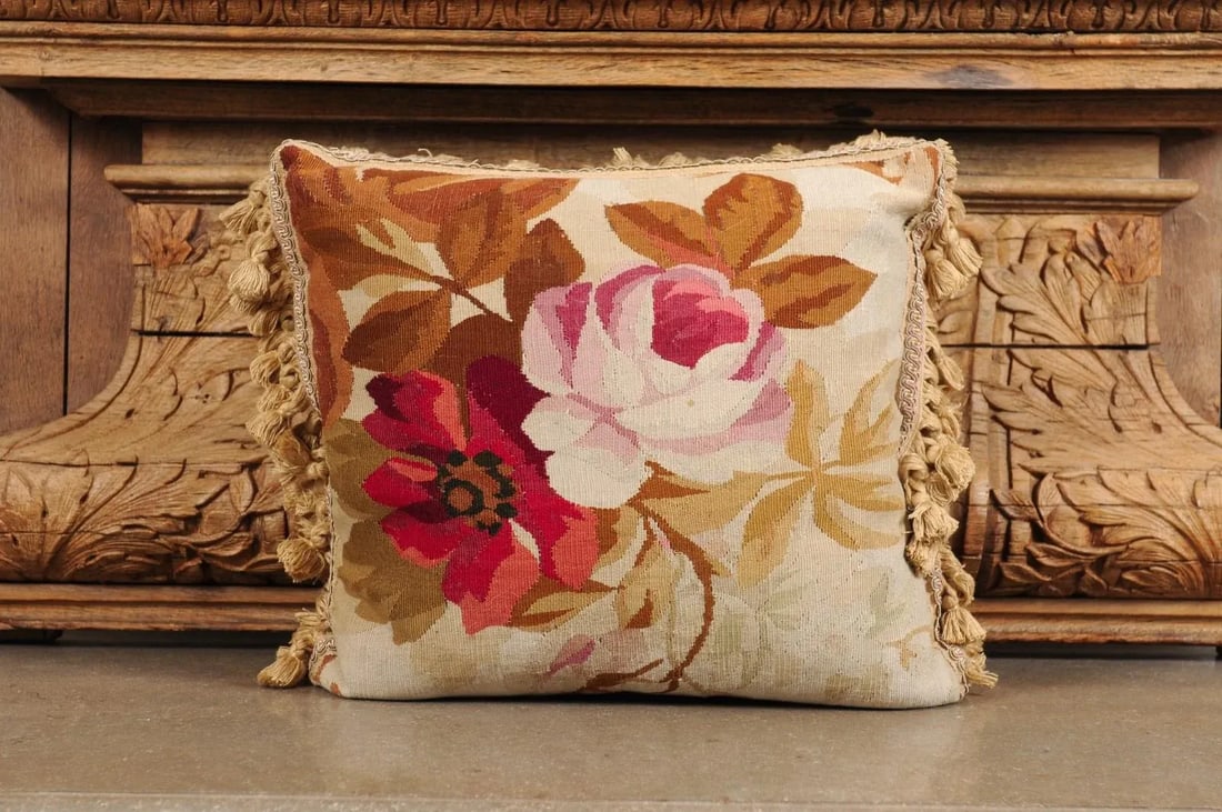 19th Century French Aubusson Woven Tapestry Pillow with Floral Décor and Tassels - 2