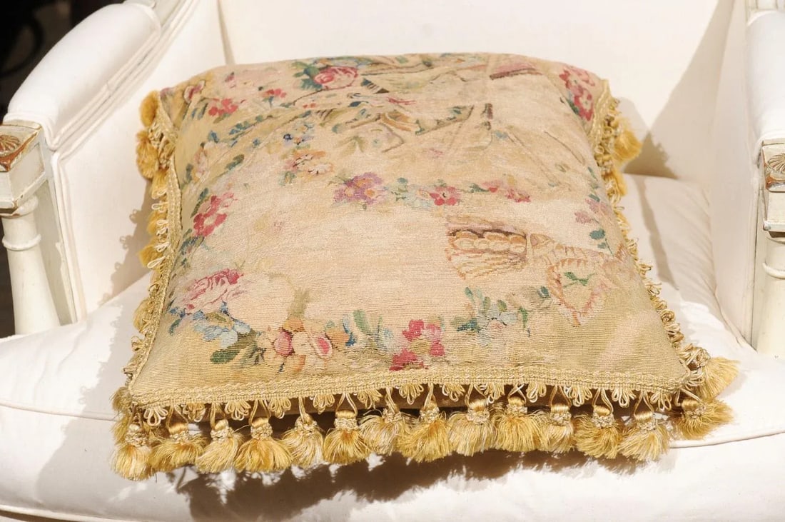 Early 19th Century French Silk & Angora Aubusson Tapestry Pillow with Flowers - 3