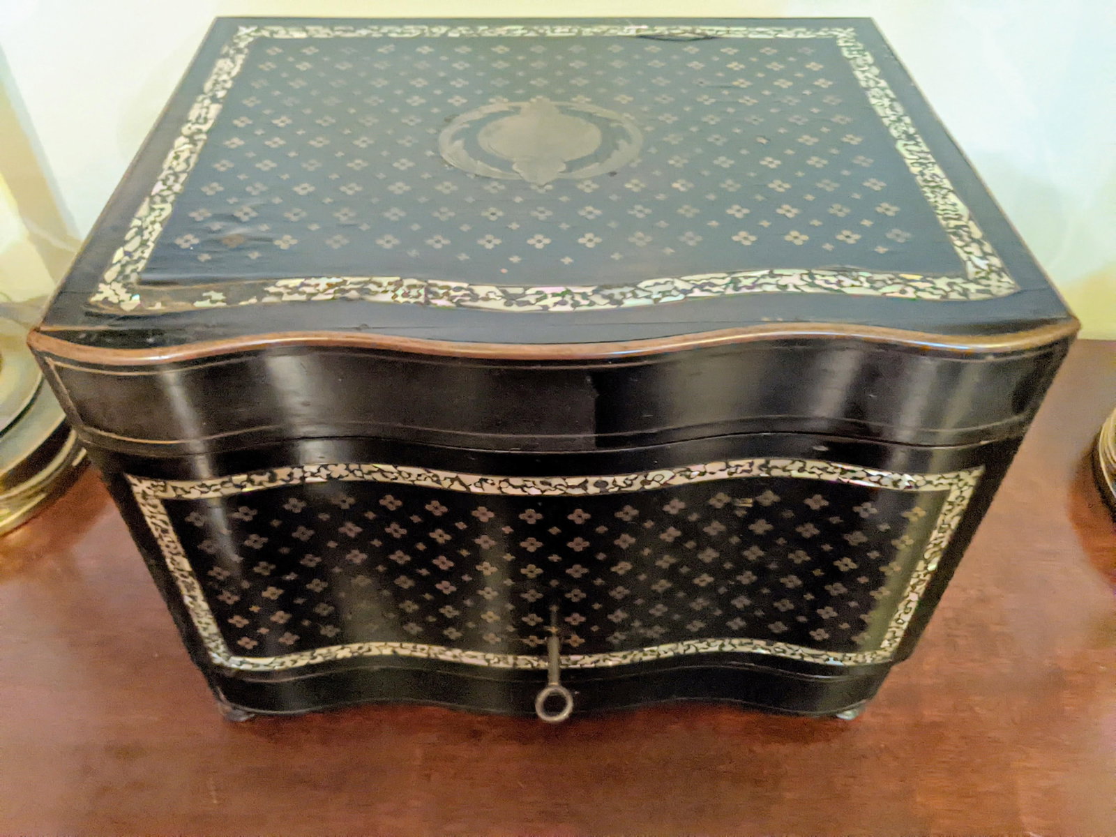 Late 19th Century Napoleon III Tantalus - 11