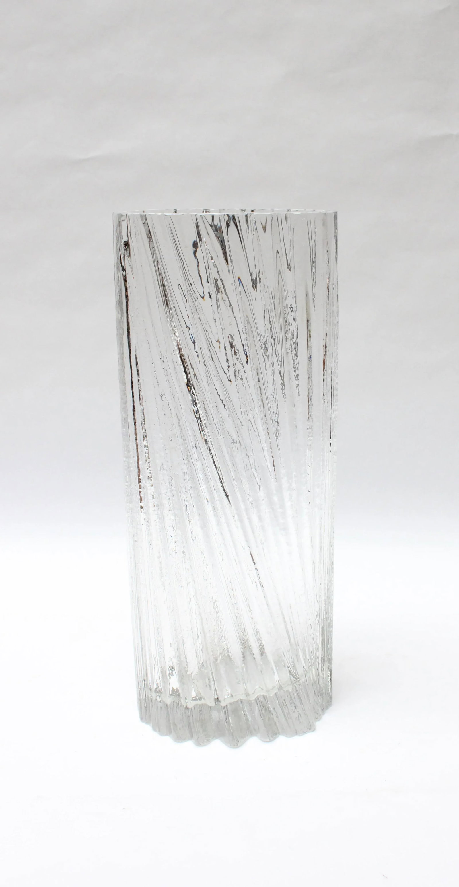 Large Mid-Century Modern Glass Vase by Tapio Wirkkala - 2